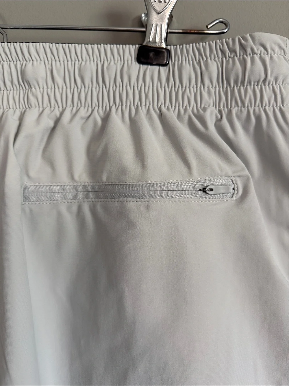 Outdoor Voices - Men's Light Cream Athletic Hybrid Shorts - Large